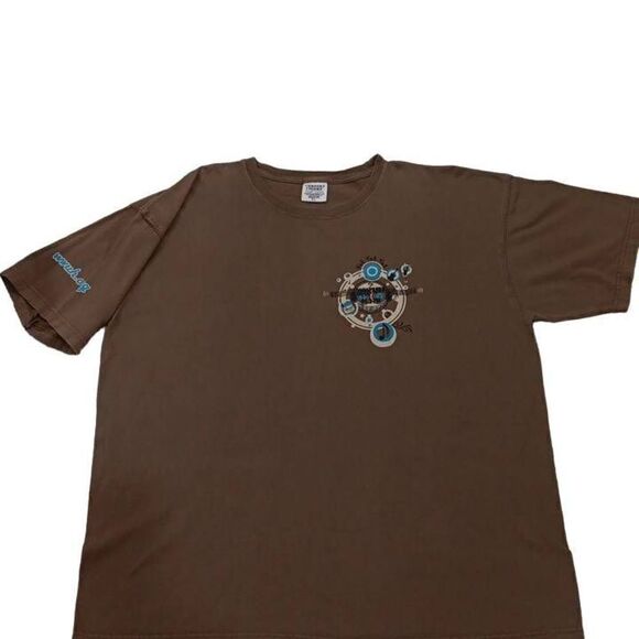 WWUH 91.3 FM, Public Alternative Radio, University of Hartford Tshirt.
Brand: Co - Picture 2 of 6